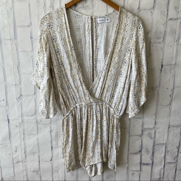 Faithfull the Brand Fox Romper Playsuit White Oasis Print Open Back S 4 - Picture 3 of 10